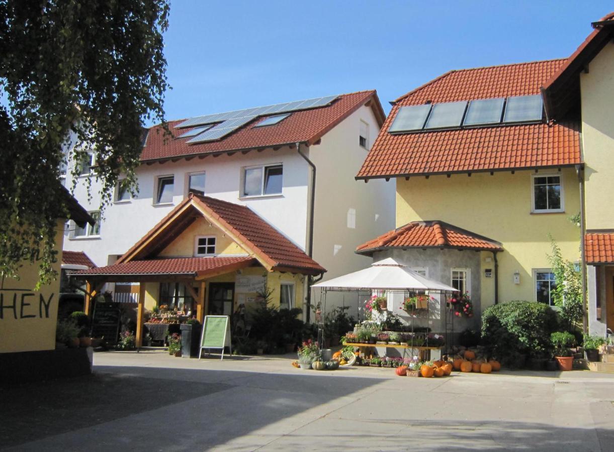 Landhaus-Apartments Wattenheim Екстер'єр фото
