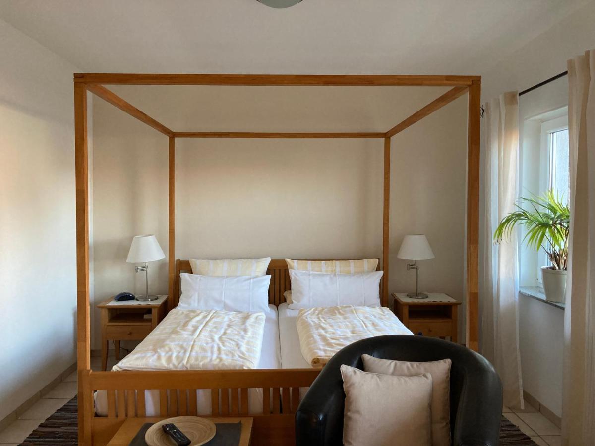 Landhaus-Apartments Wattenheim Екстер'єр фото